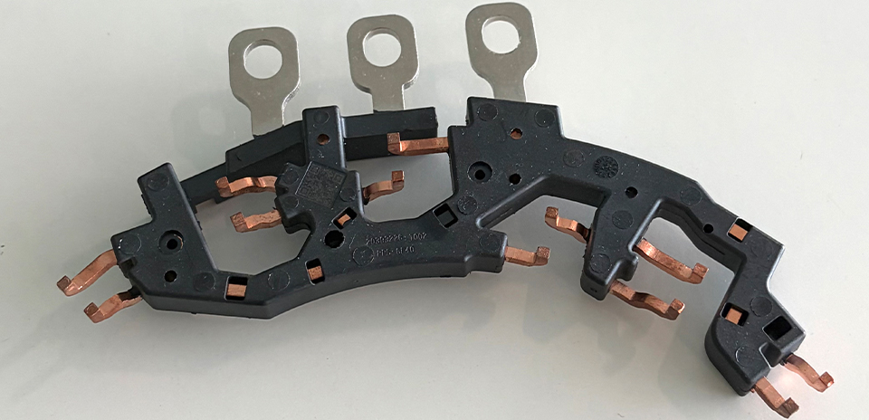 Busbar for EV